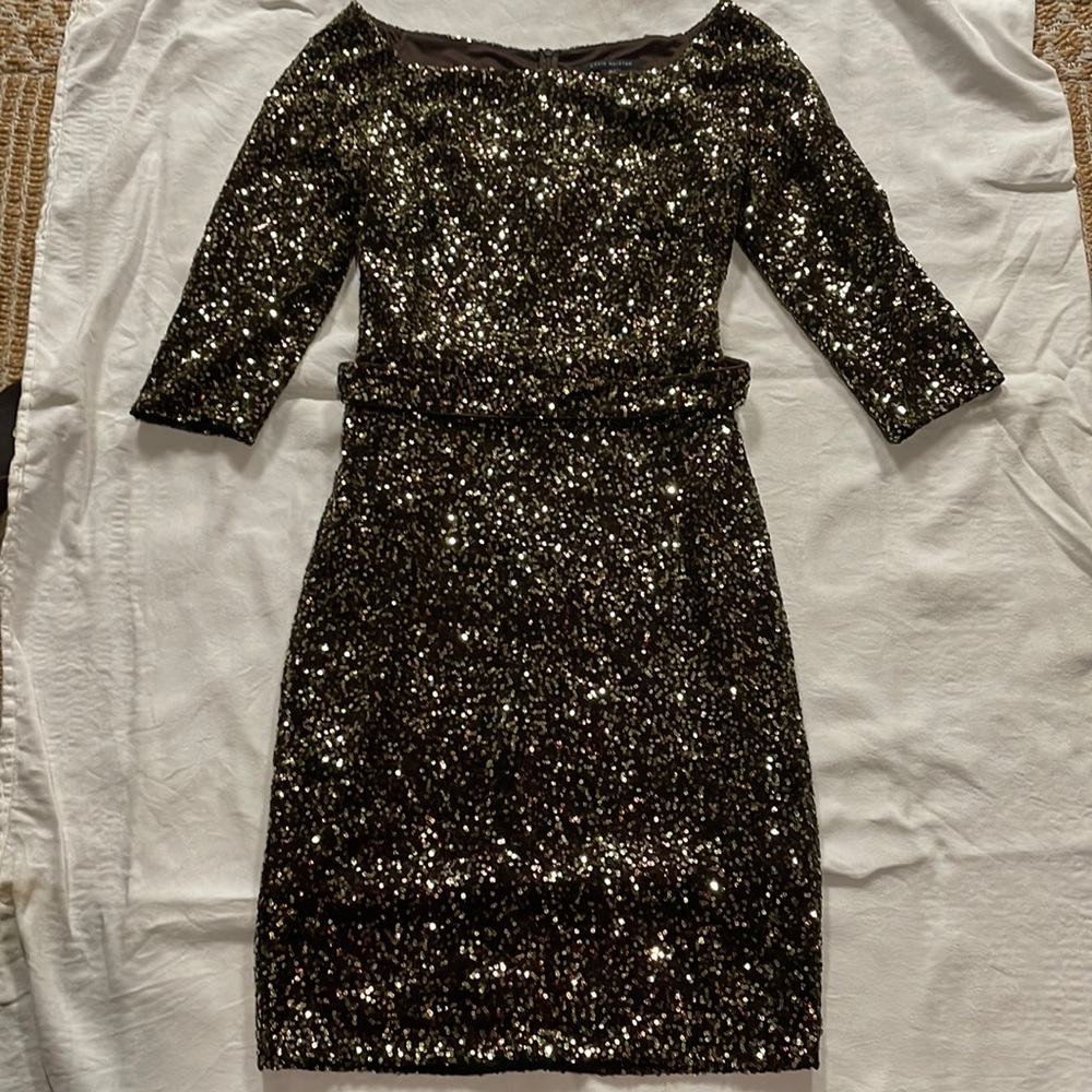 Super shinny. Fits beautifully.